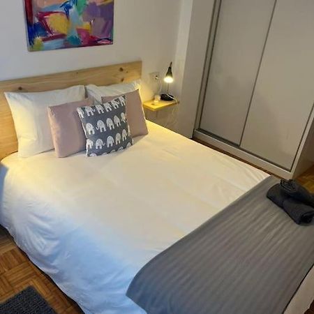Acogedor Y Soleado Apartamento Recien Amueblado En 기욘 외부 사진