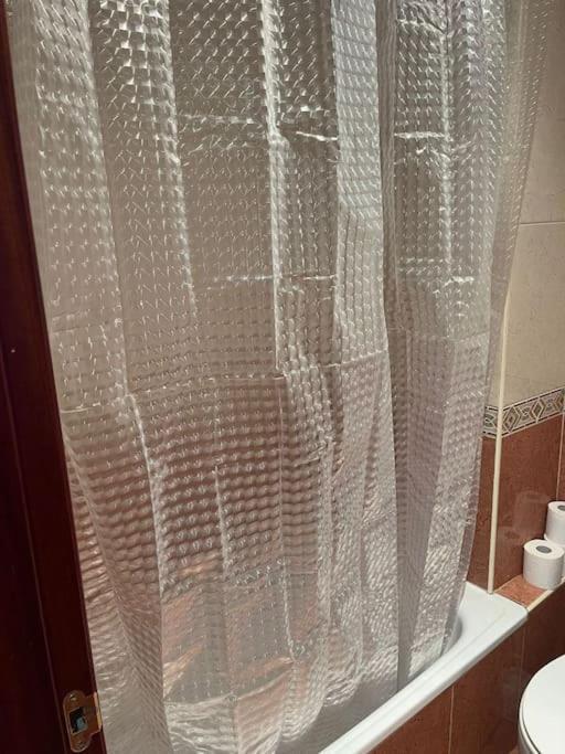 Acogedor Y Soleado Apartamento Recien Amueblado En 기욘 외부 사진